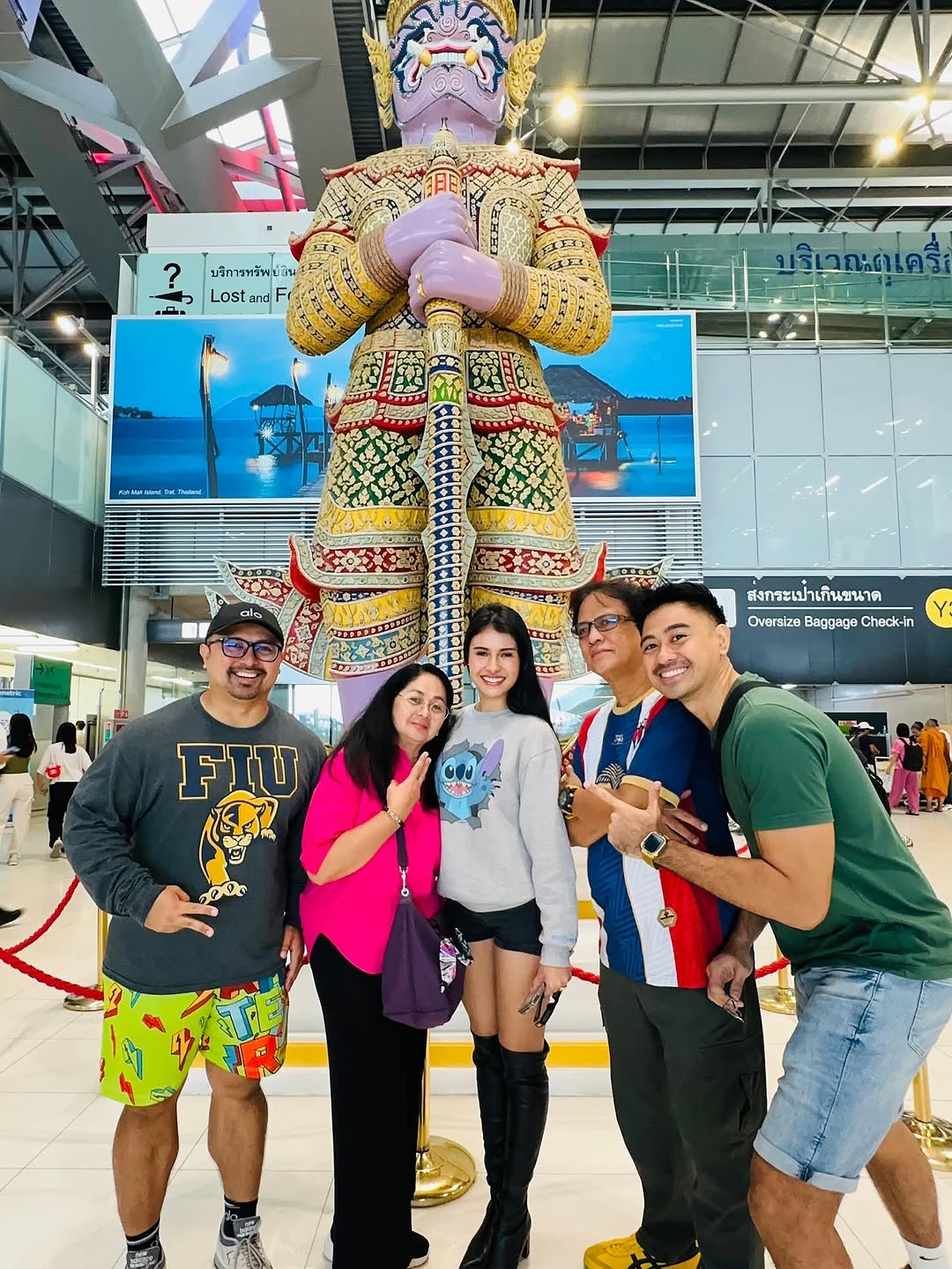 Got a Bonus Treat in the Airport!
Miss Universe Philippines 2020 Rabiya Mateo❤️