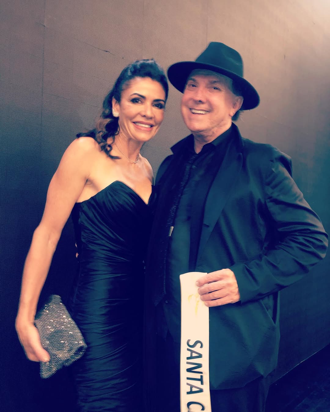 Nossa Miss Brasil 1984 👸🏻👑🇧🇷 Ana Elisa Flores posa elegantíssima ao meu lad