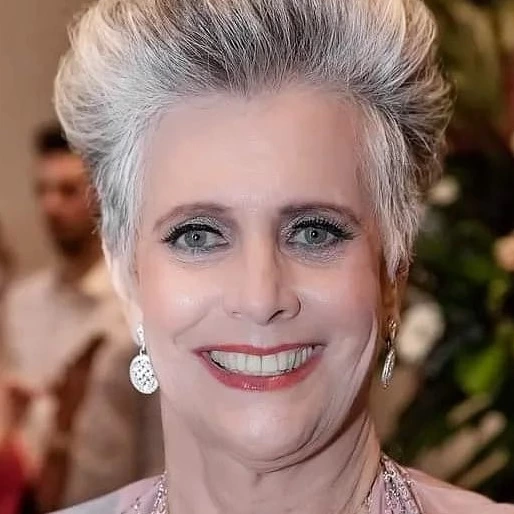 Uma das damas do nosso país, a baiana/soteropolitana Martha Maria Vasconcellos q