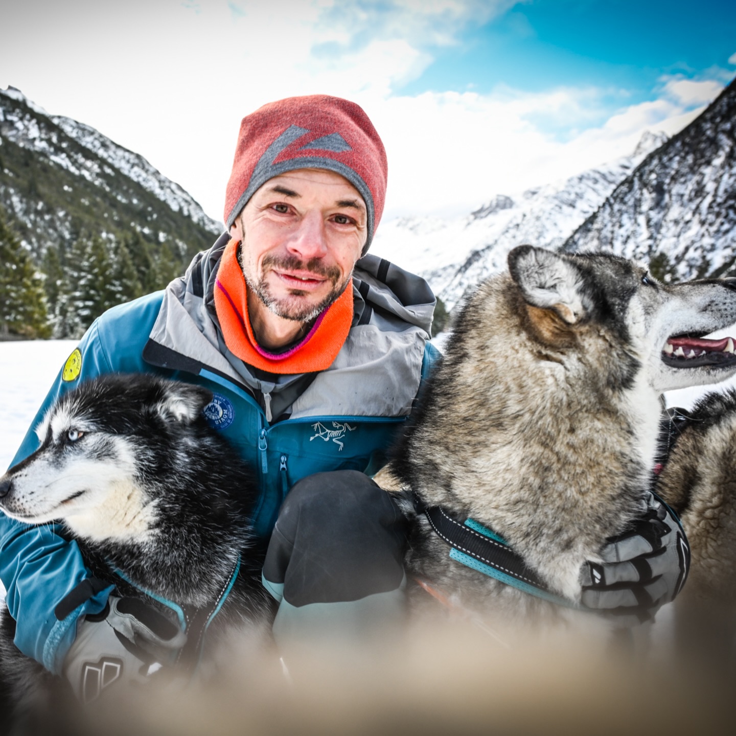 Available ❄️🐺🏔️🛷⛷️ for YOUR set 🎬🎥
.
Film, magazines, shootings with models, incentives and upcoming - coaching by mountainhusky ‼️
.
Experience ♥️ makes the difference ‼️
Ready to go 🐾 with your project 😉
@notic_production @vayaresorts
.
📸 in early morning ligthening by @cloudy.hinterstein bergagentur.com
.
@hubslindner
.
powered by
🔥 @cloudy.hinterstein
🔥 @hagan_ski @hagan_ski_usa
🔥 @zaniergloves
🔥 @pokusa_for_health_de
🔥 @sledwork.de
🔥 @benglerwald_berg_chaletdorf
🔥 @hotellaerchenhoflermoos
.
#pureskimountaineering
#mymountainpassion