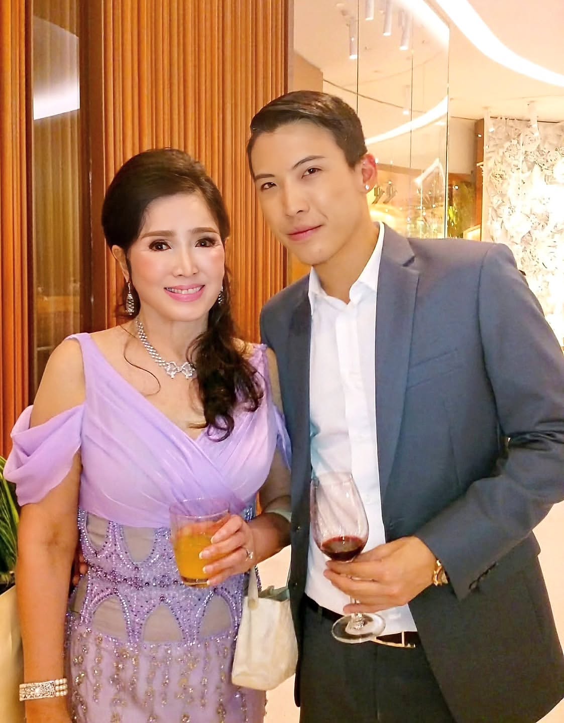 #throwback #backintheday #timeflies #year2014 #missuniverse1965 @apasrahongsakul