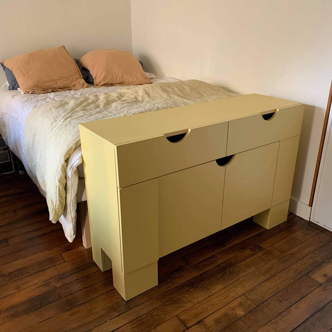 Commode sur mesure sur plans fournis par la cliente.
Réalisation en mélaminé Egger "jaune safran"
#ebenisterie #ebenisteriecontemporaine #ebeniste #artisanat #artisanparis #artisanatdart #menuiserie #menuisier #faitmain #handmade #travaildubois #bois #mobilier #surmesure #mobiliersurmesure