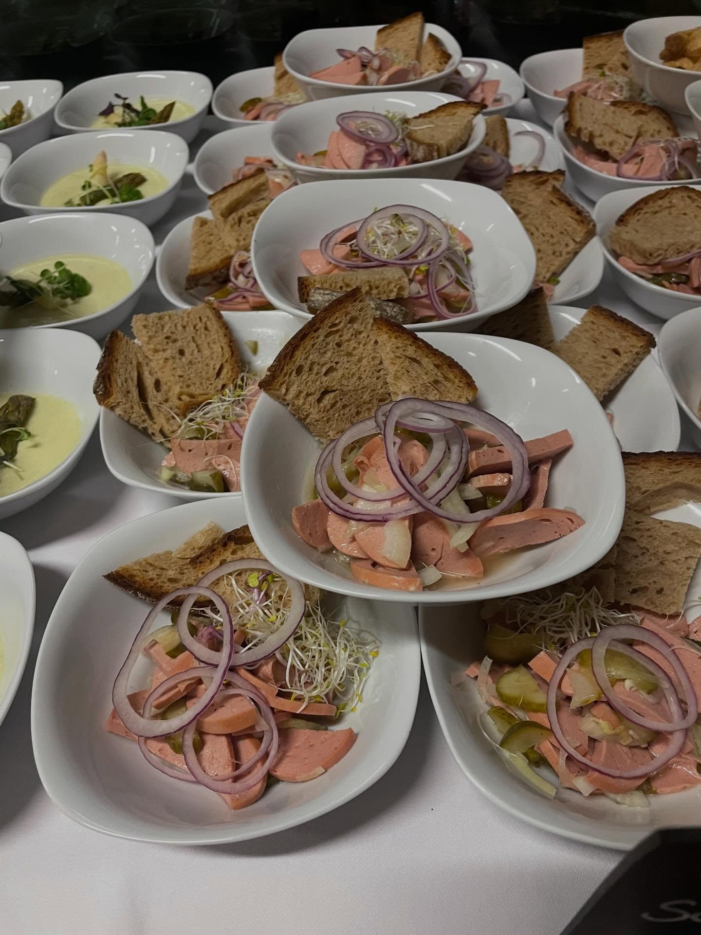 Heute durften wir ein Catering im Spielhus ausrichten 🤗 Vielen Dank für euer Vertrauen und unsere stets gute Zusammenarbeit @singgemeinschaft_riefensberg