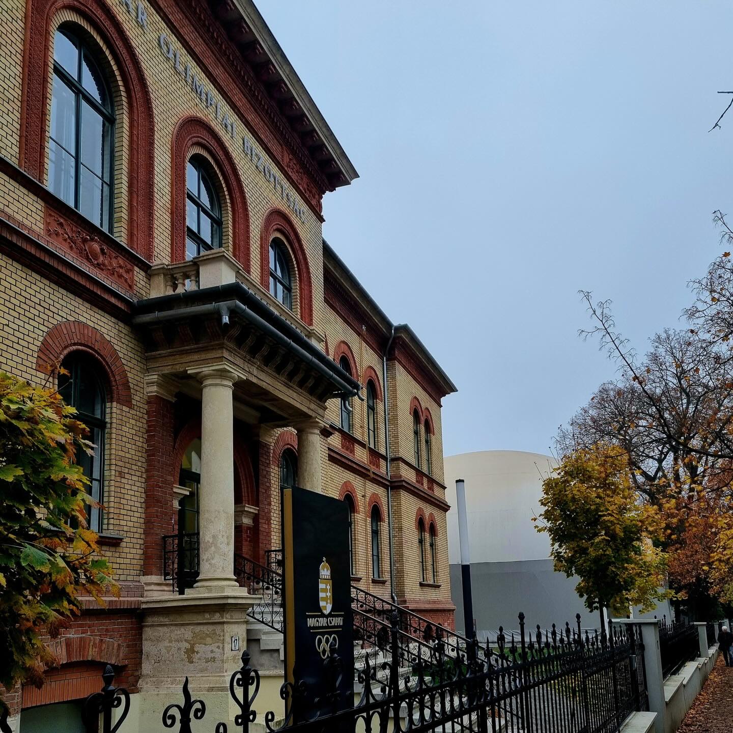 Idén emlékezünk Hauszmann Alajos halálának 100 éves évfordulójára!
További érdekességekért link a bioban.
Hauszmann Alajos: Vöröskereszt Egylet Erzsébet Kórháza
Fotókat készítette: Dániel Gergő